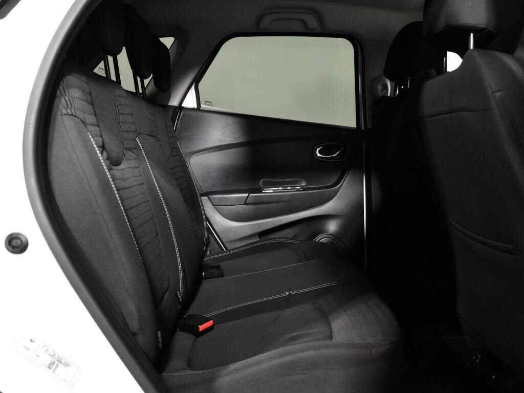 Б/У Рено Каптюр 2017 года. Фото: #9