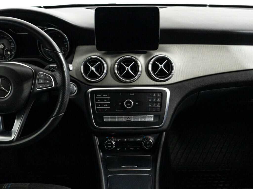 Б/У Мерседес-Бенц КЛА 2017 года. Фото: #13