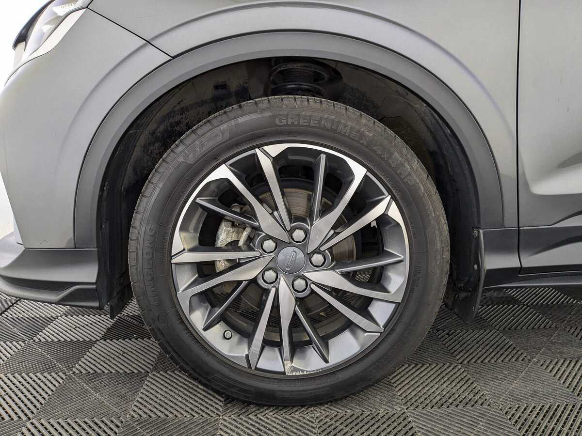 Б/У Джили Кулрэй 2023 года. Фото: #11