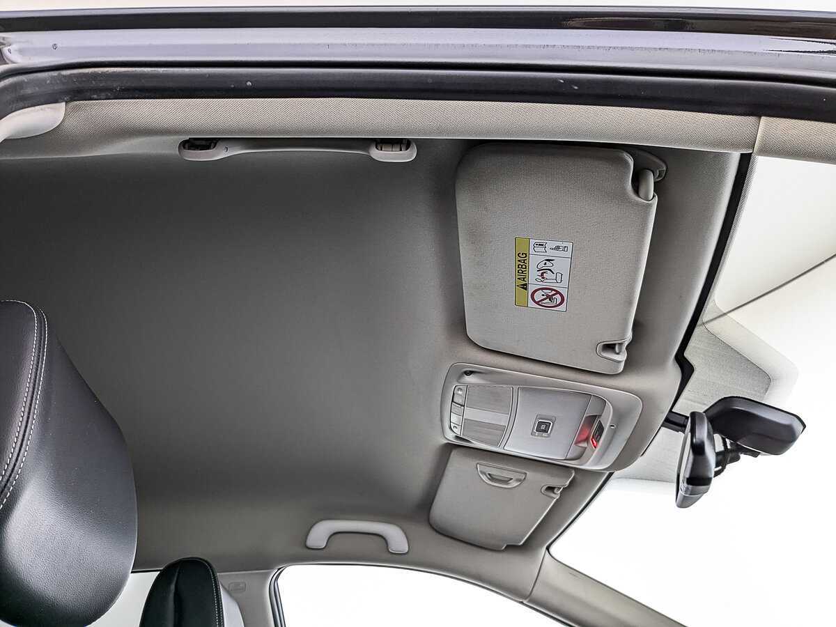 Б/У Рено Колеос 2018 года. Фото: #19