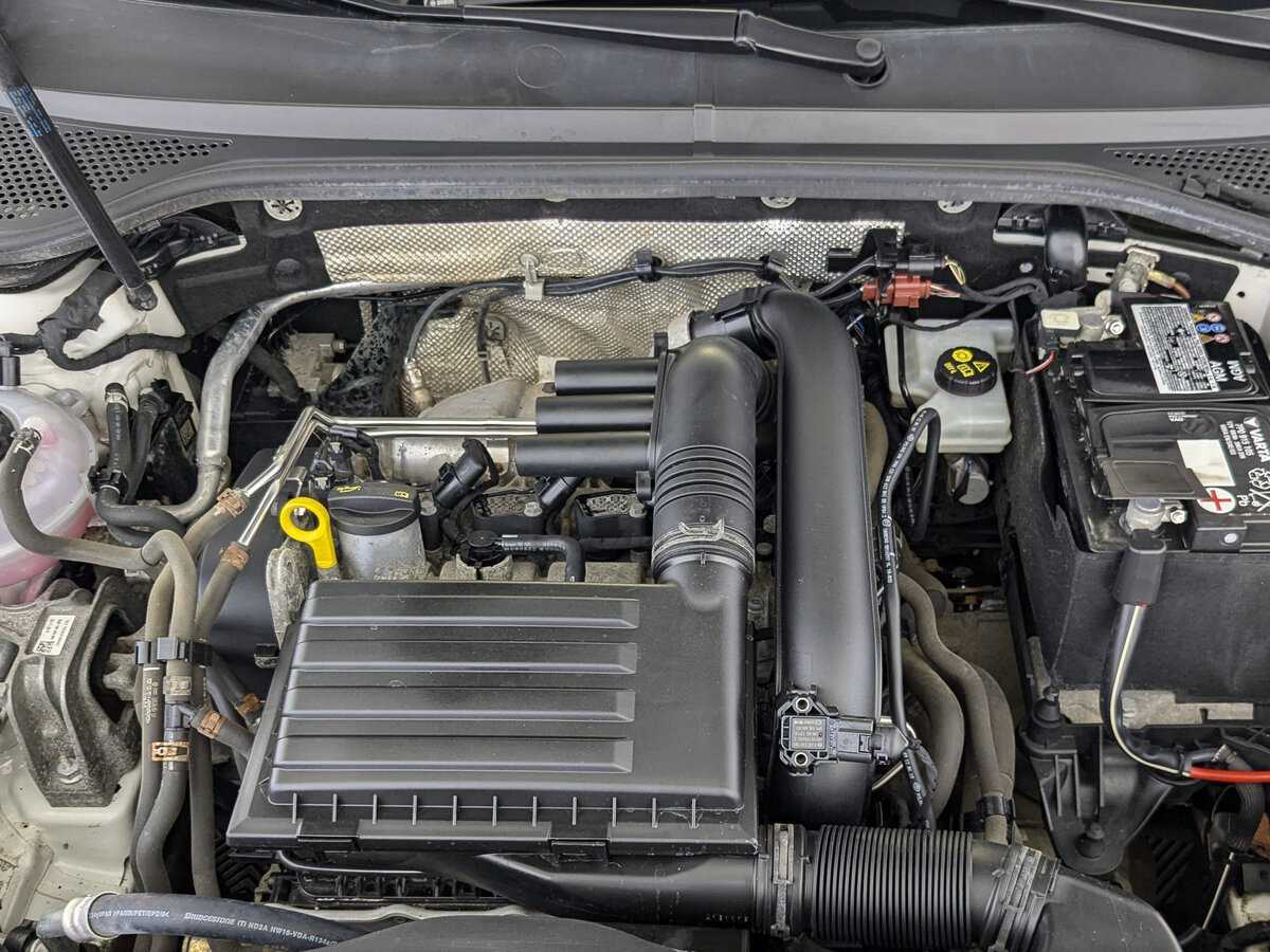 Б/У Фольксваген Пассат 2019 года. Фото: #8