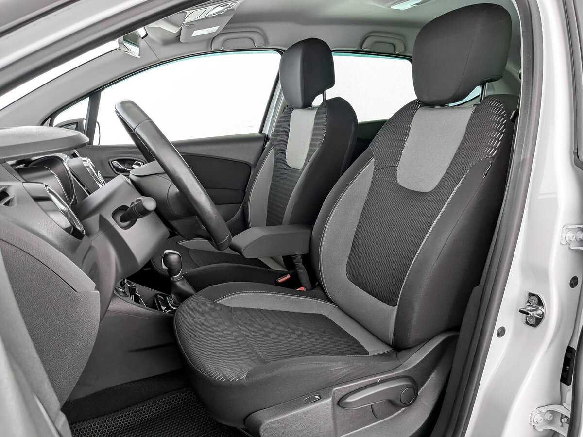 Б/У Рено Каптюр 2017 года. Фото: #19