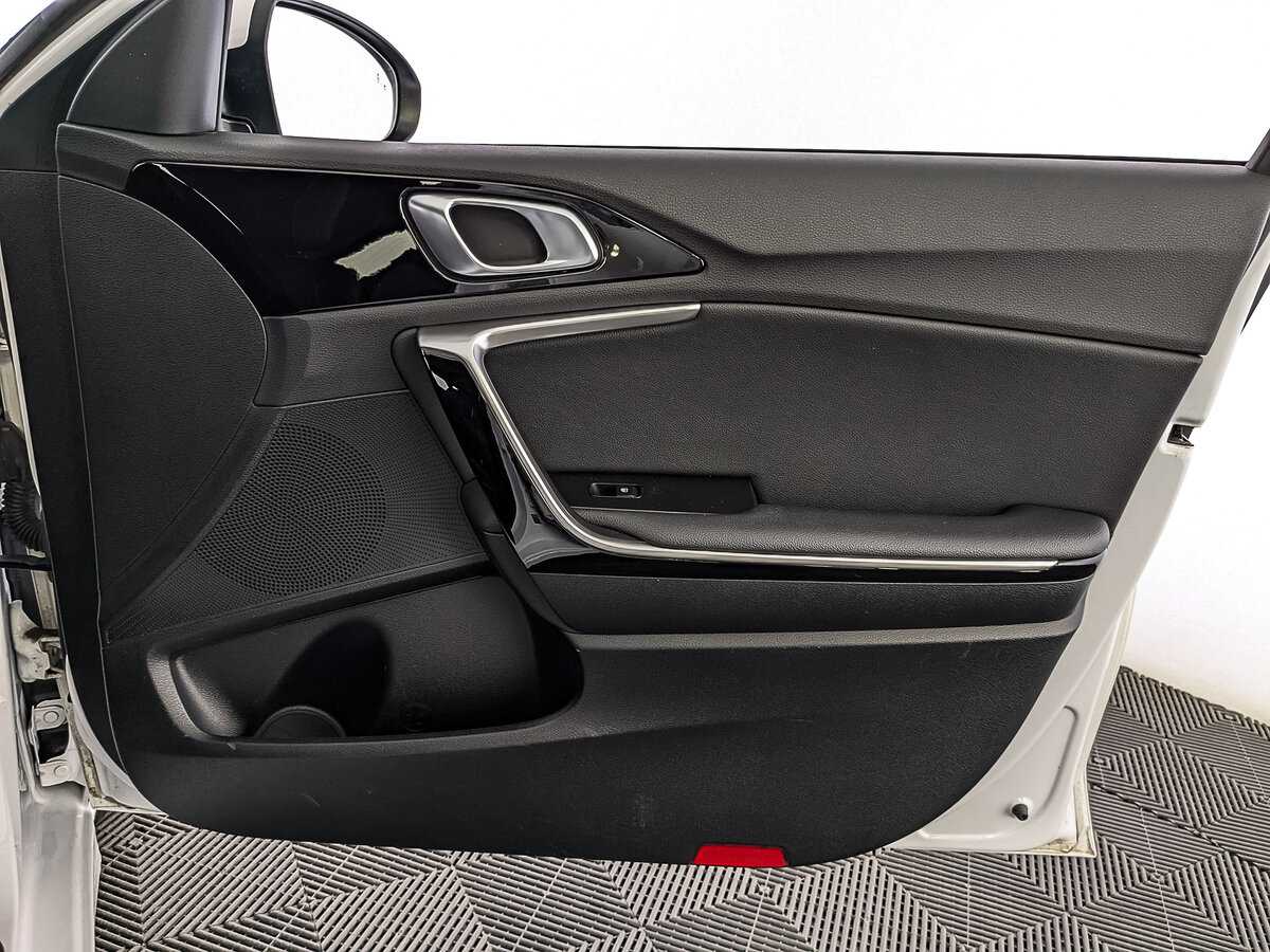 Б/У Киа Сид 2021 года. Фото: #23