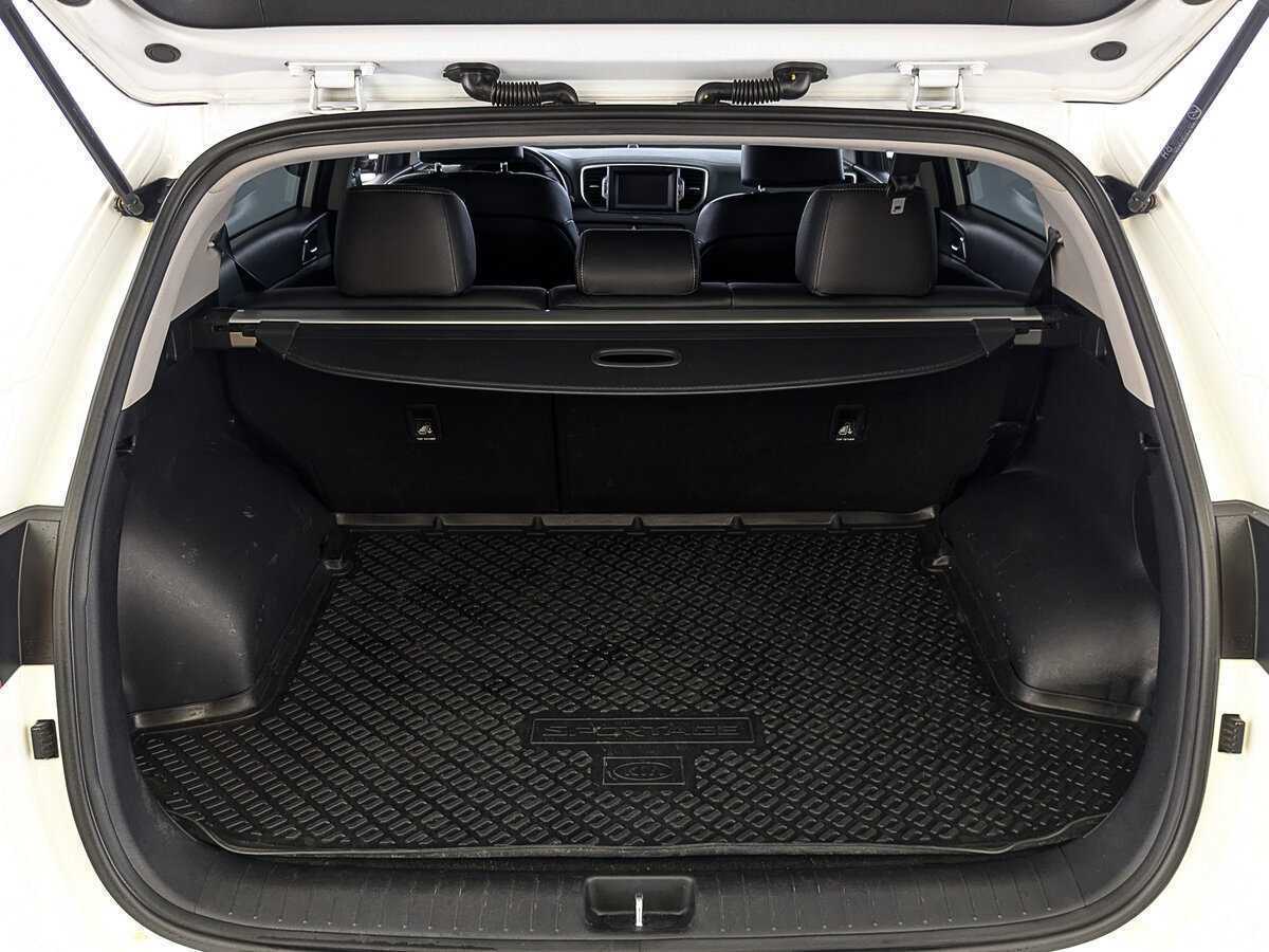 Б/У Киа Спортейдж 2018 года. Фото: #9