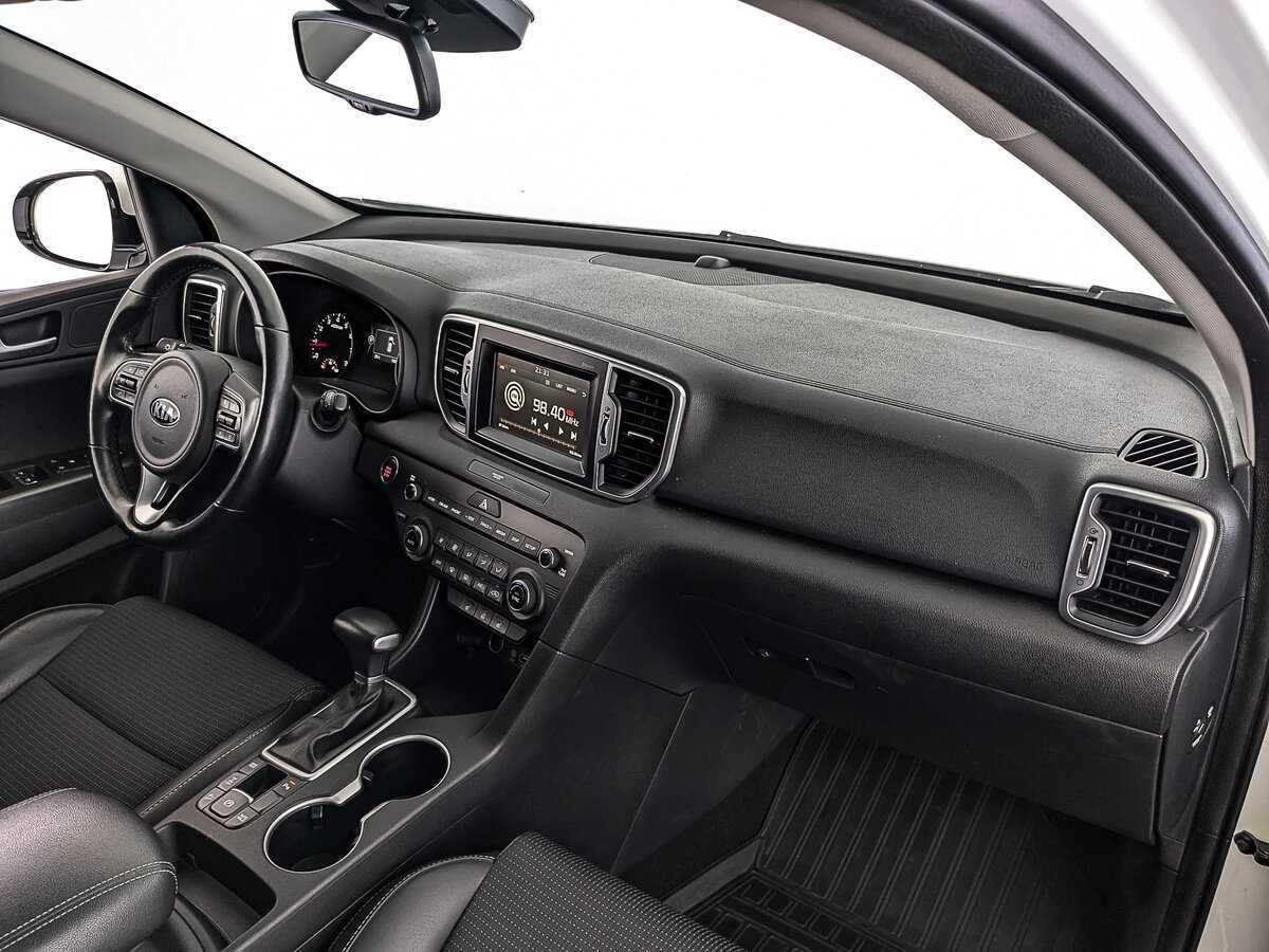 Б/У Киа Спортейдж 2018 года. Фото: #12