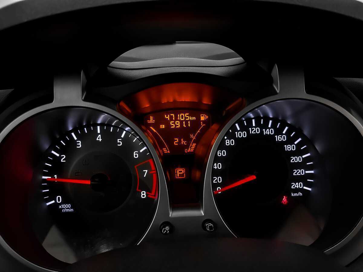 Б/У Ниссан Жук 2018 года. Фото: #12