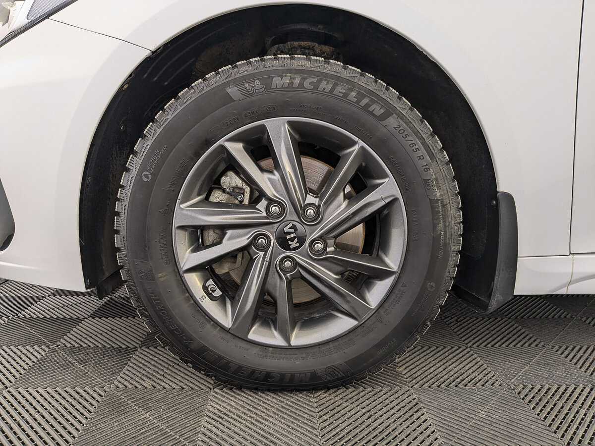 Б/У Киа Оптима 2019 года. Фото: #11