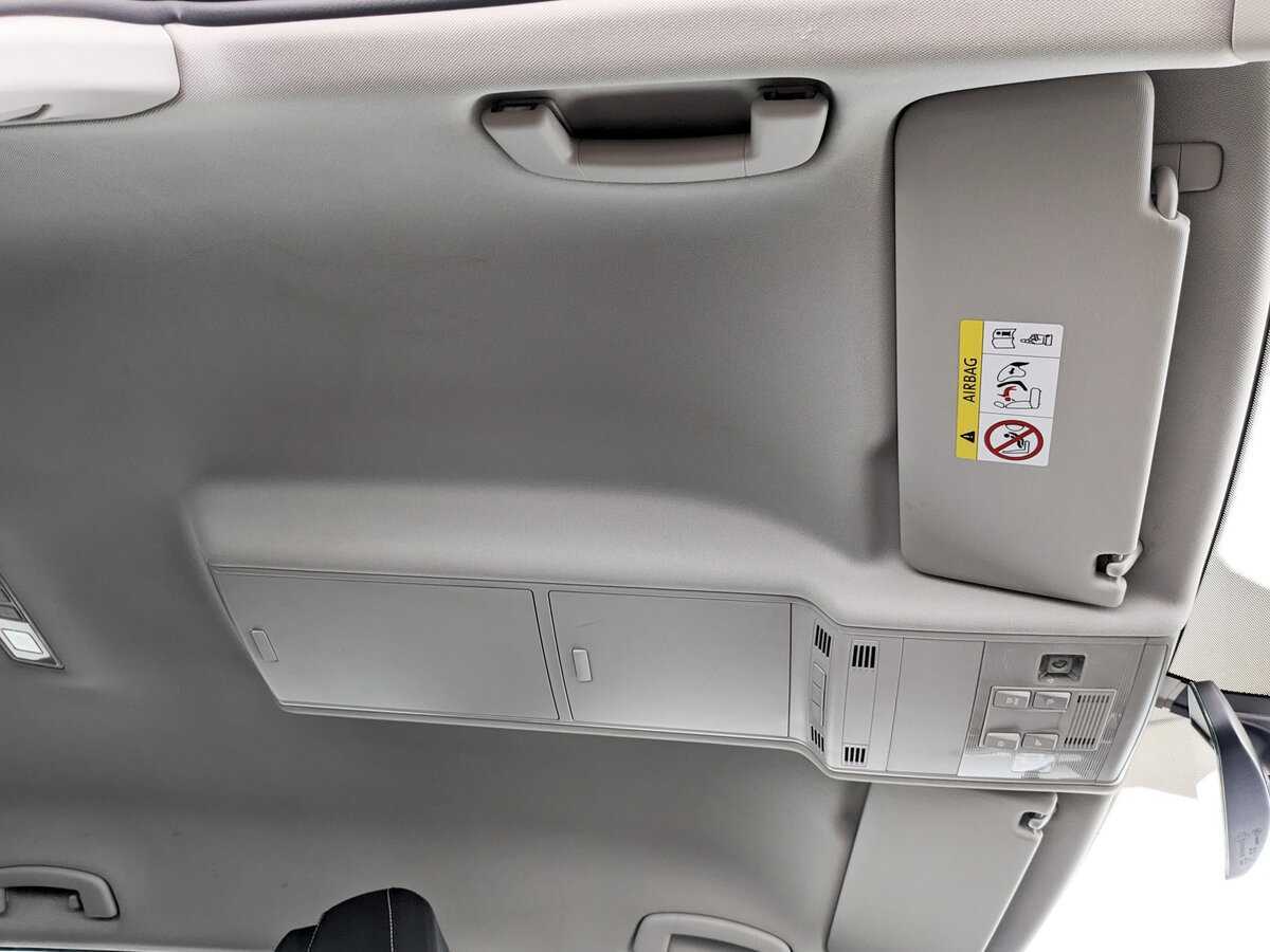 Б/У Фольксваген Тигуан 2017 года. Фото: #21