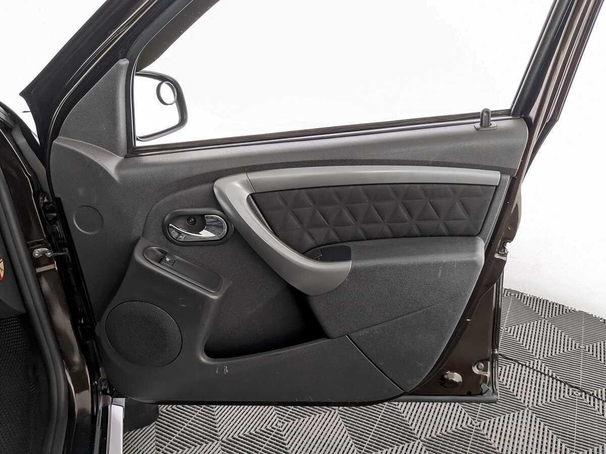 Б/У Рено Дастер 2019 года. Фото: #23