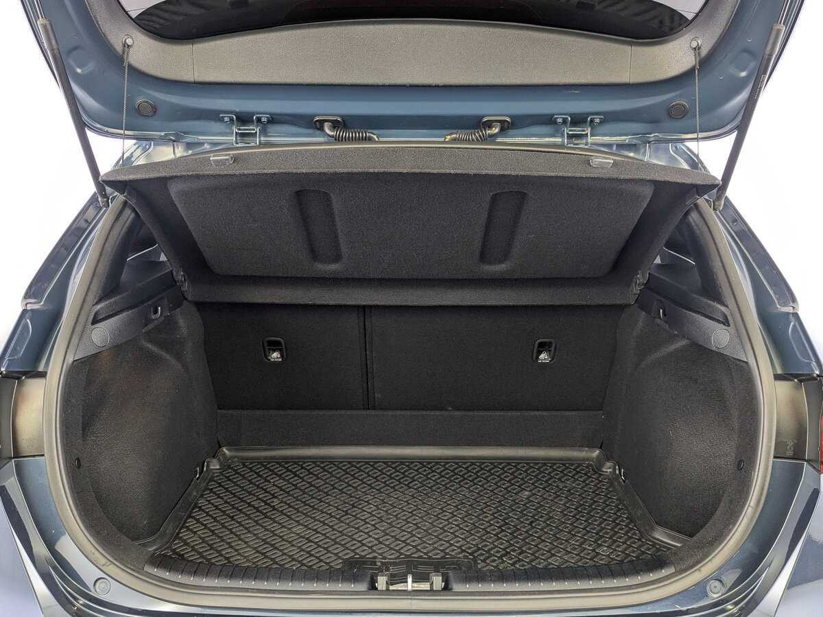 Б/У Киа Сид 2020 года. Фото: #9