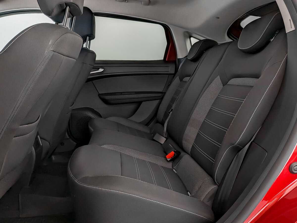 Б/У Рено Аркана 2020 года. Фото: #11