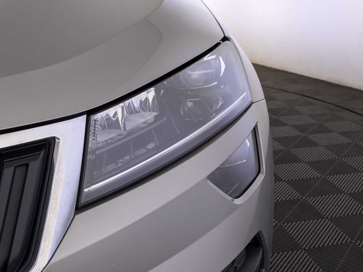 Б/У Шкода Карок 2021 года. Фото: #10