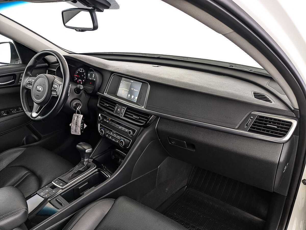 Б/У Киа Оптима 2017 года. Фото: #12