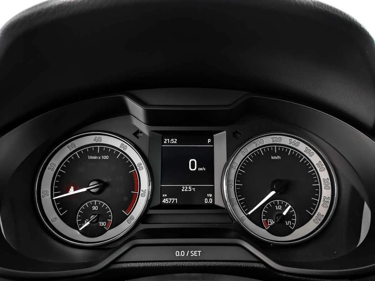 Б/У Шкода Октавия 2020 года. Фото: #13