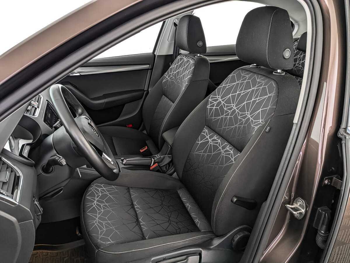 Б/У Шкода Октавия 2020 года. Фото: #17