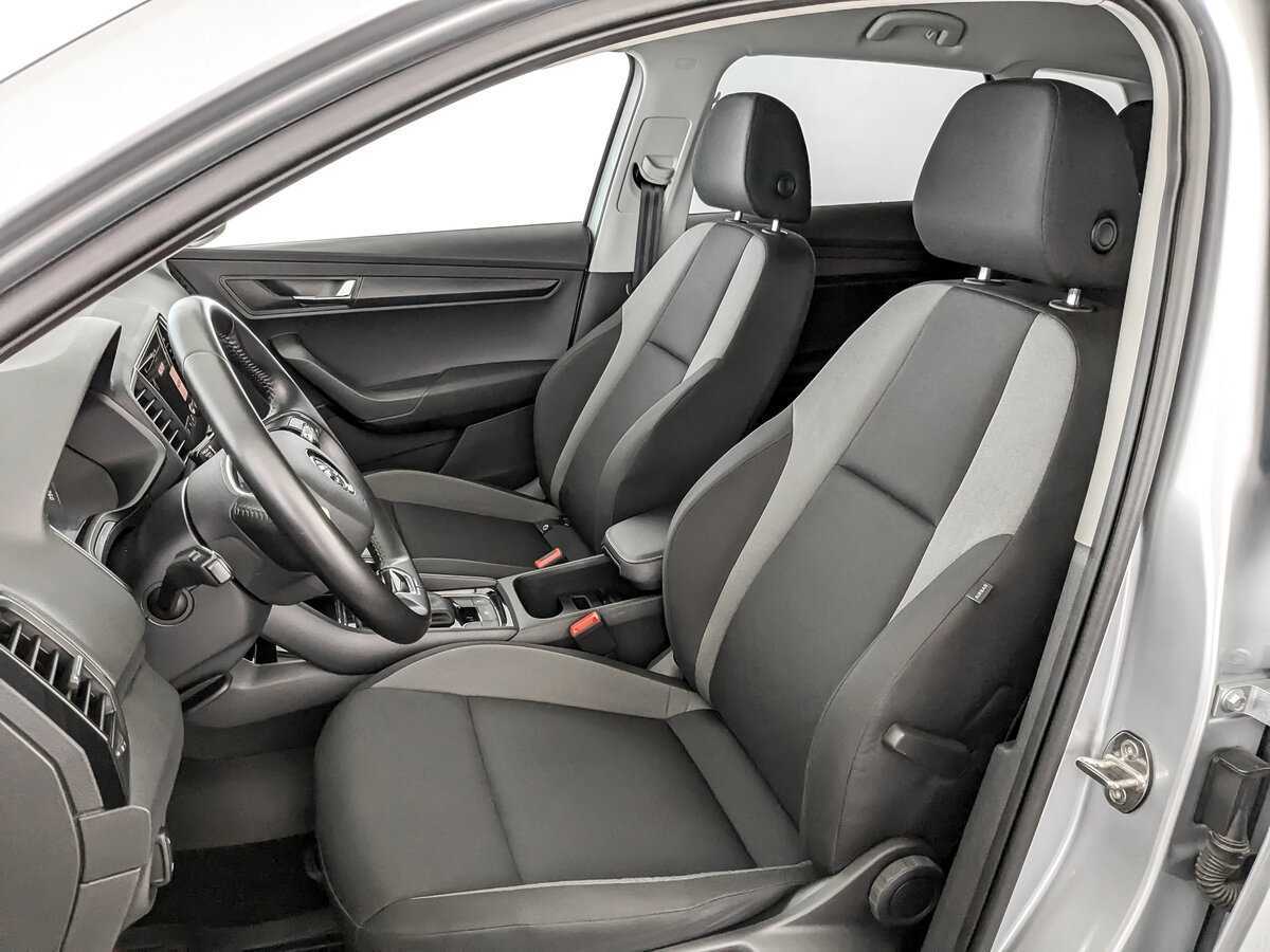 Б/У Шкода Карок 2021 года. Фото: #19