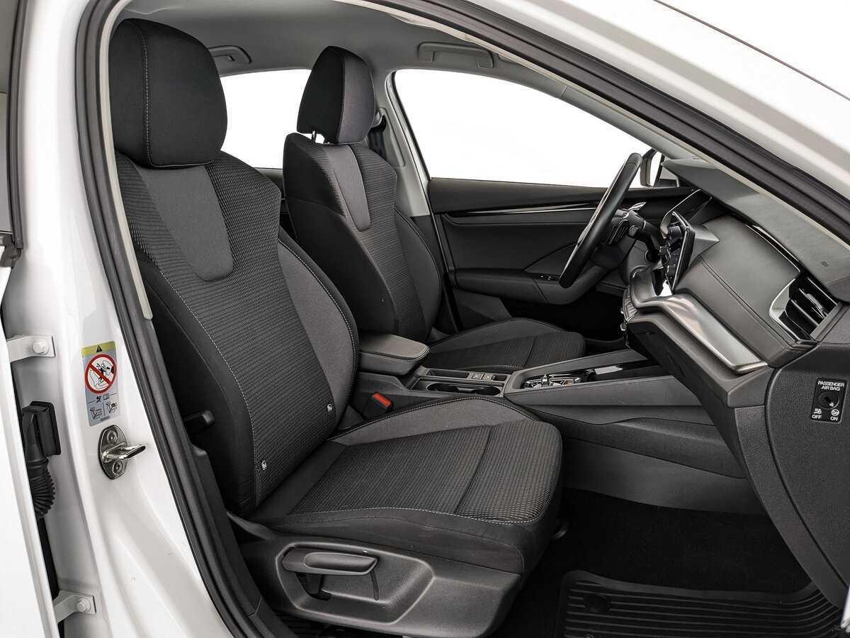 Б/У Шкода Октавия 2021 года. Фото: #22