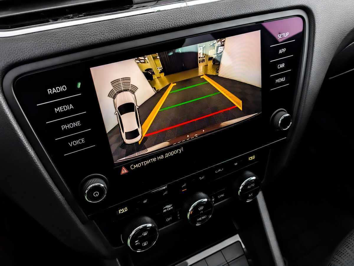 Б/У Шкода Октавия 2019 года. Фото: #24