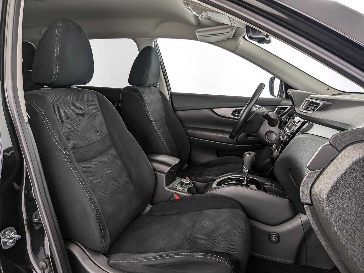 Б/У Ниссан Икс-Трейл 2017 года. Фото: #23