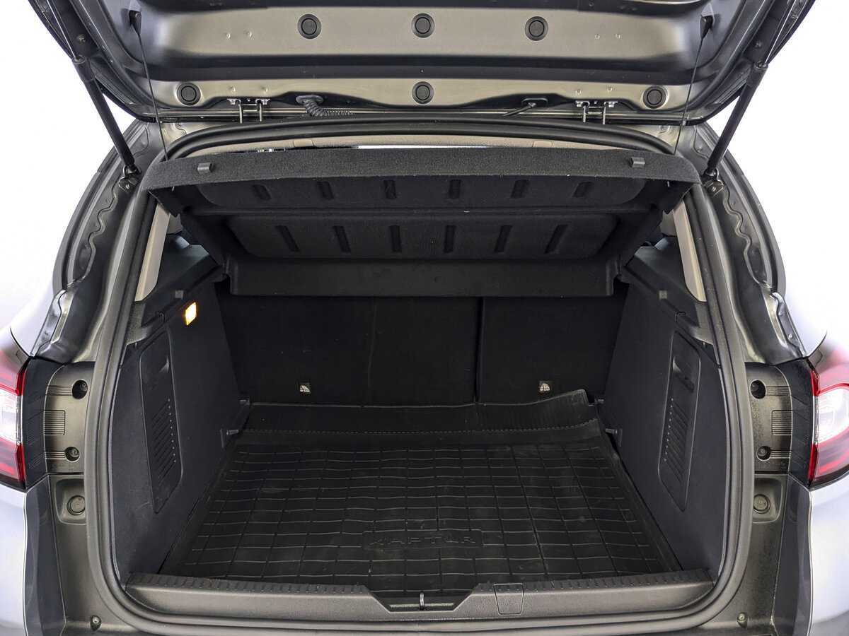 Б/У Рено Каптюр 2021 года. Фото: #9