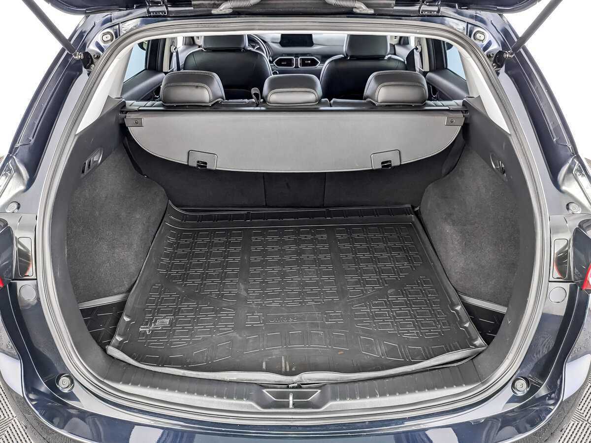 Б/У Мазда Ц-Икс-5 2017 года. Фото: #9