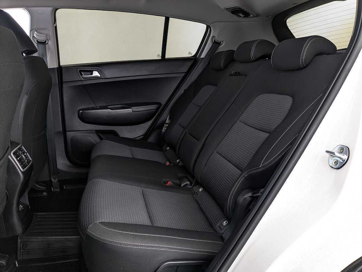 Б/У Киа Спортейдж 2020 года. Фото: #17