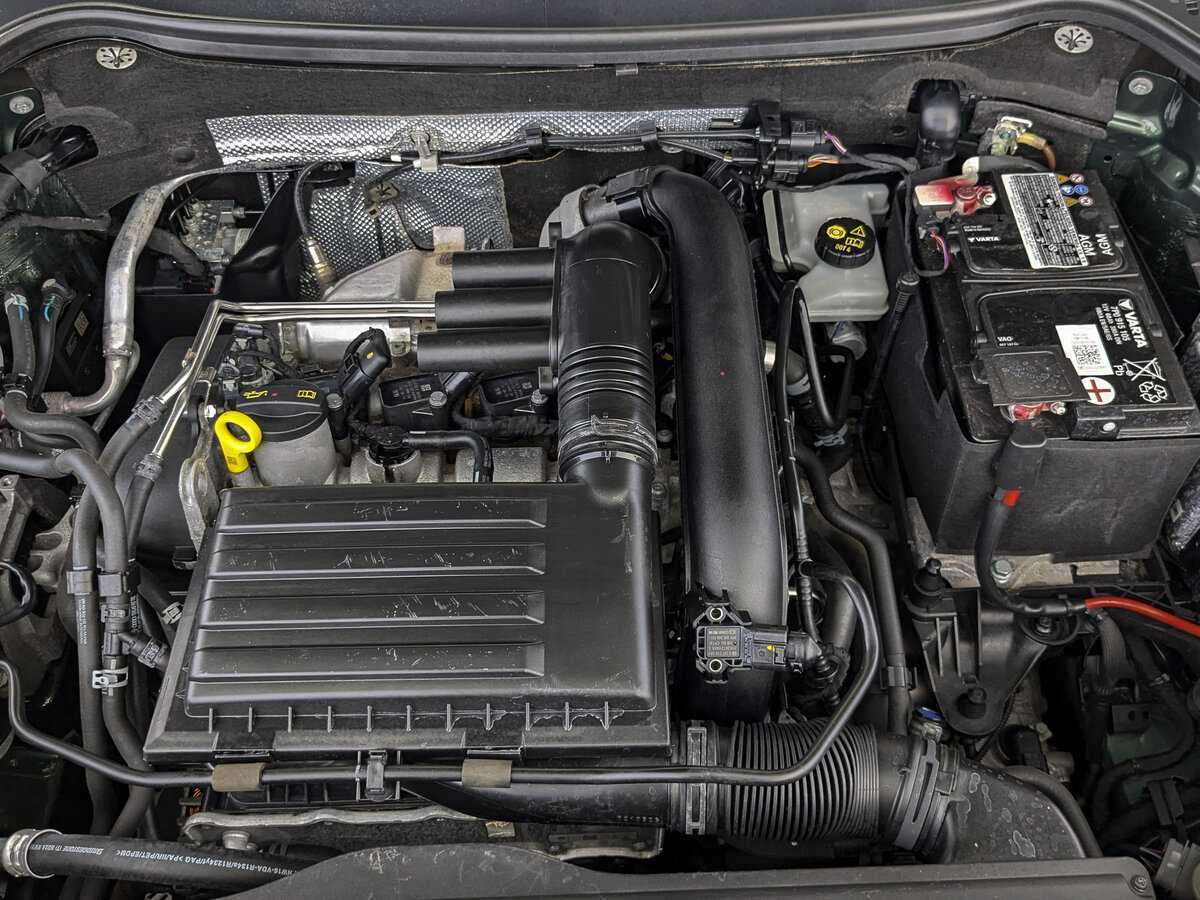 Б/У Шкода Карок 2021 года. Фото: #8