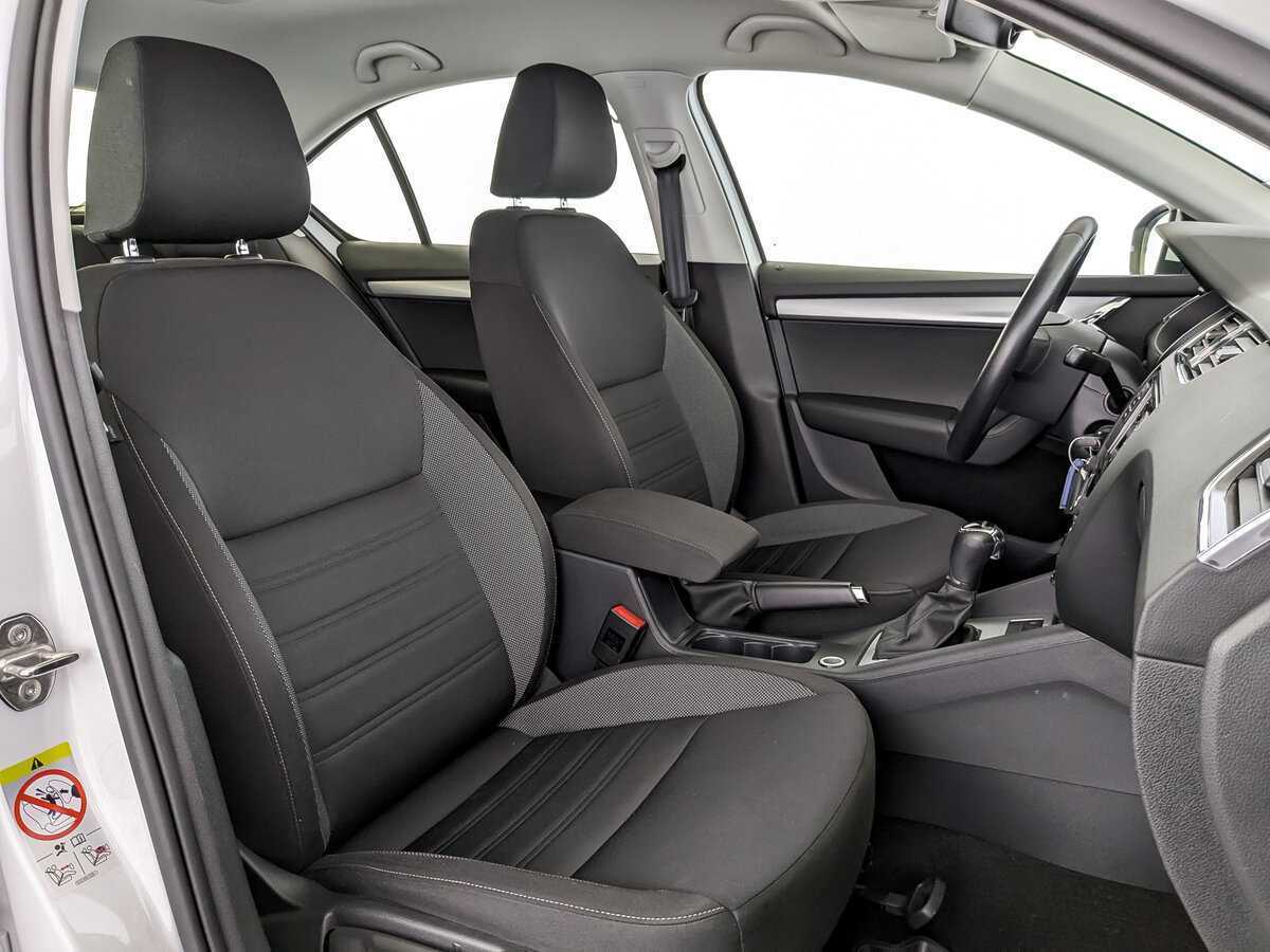 Б/У Шкода Октавия 2018 года. Фото: #22