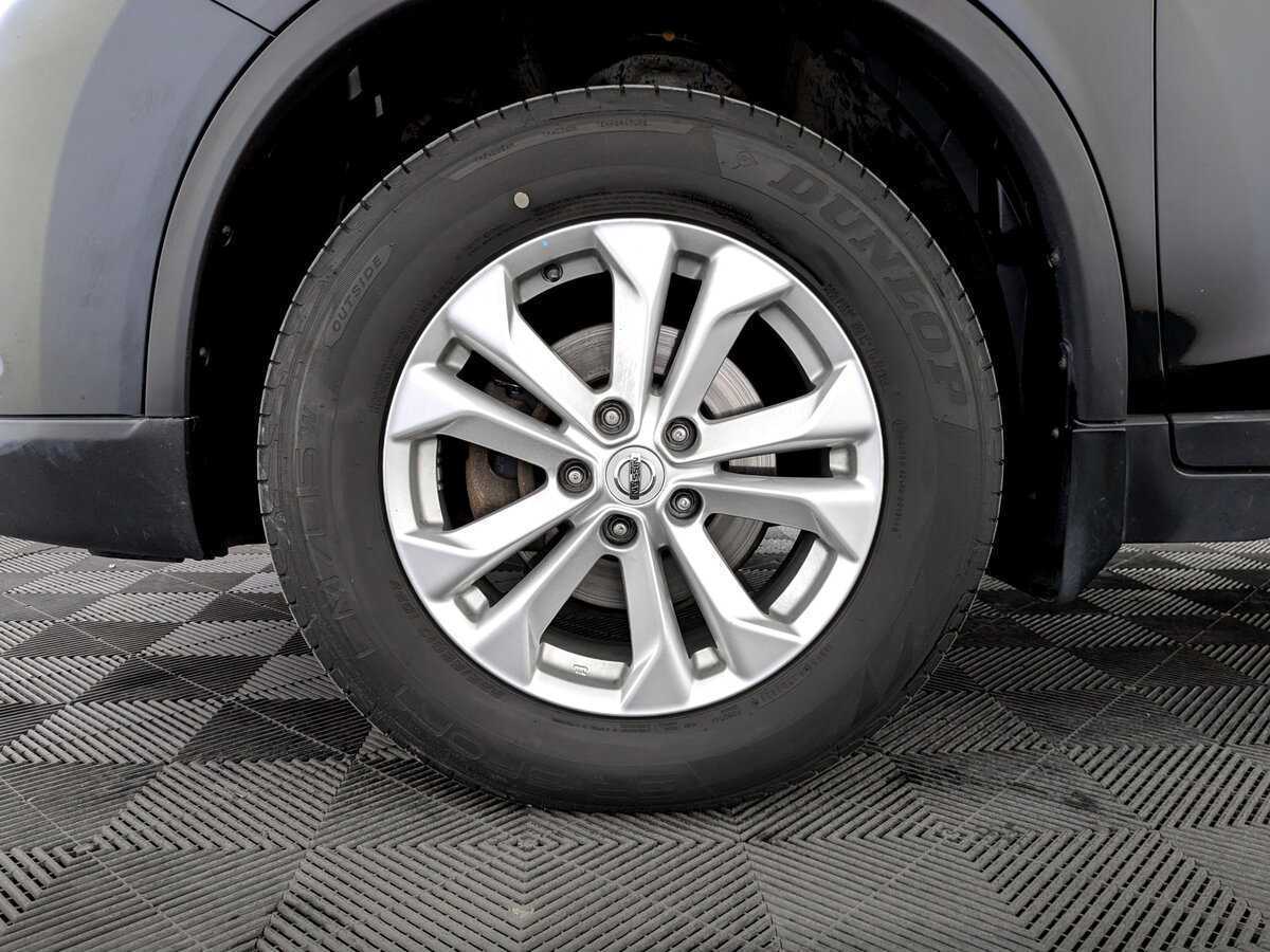 Б/У Ниссан Икс-Трейл 2017 года. Фото: #17