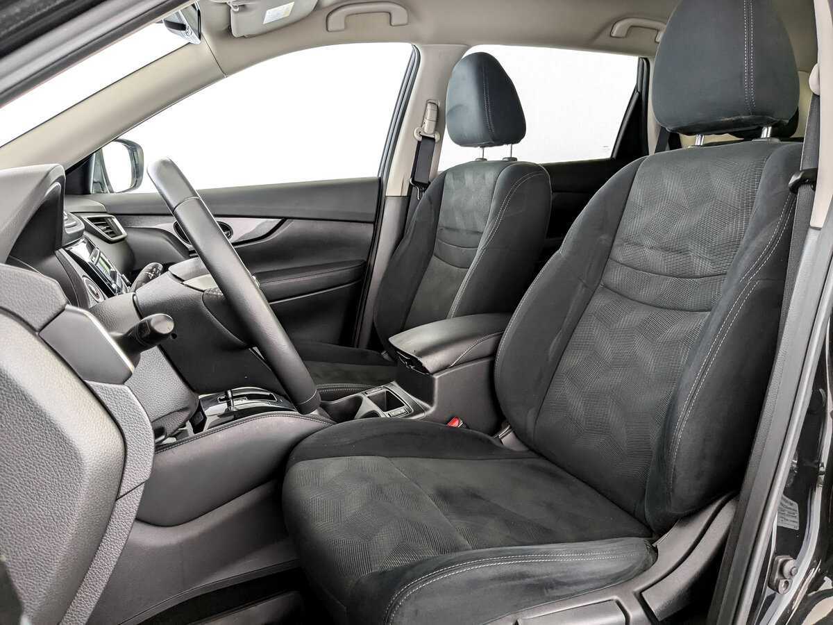 Б/У Ниссан Икс-Трейл 2017 года. Фото: #19