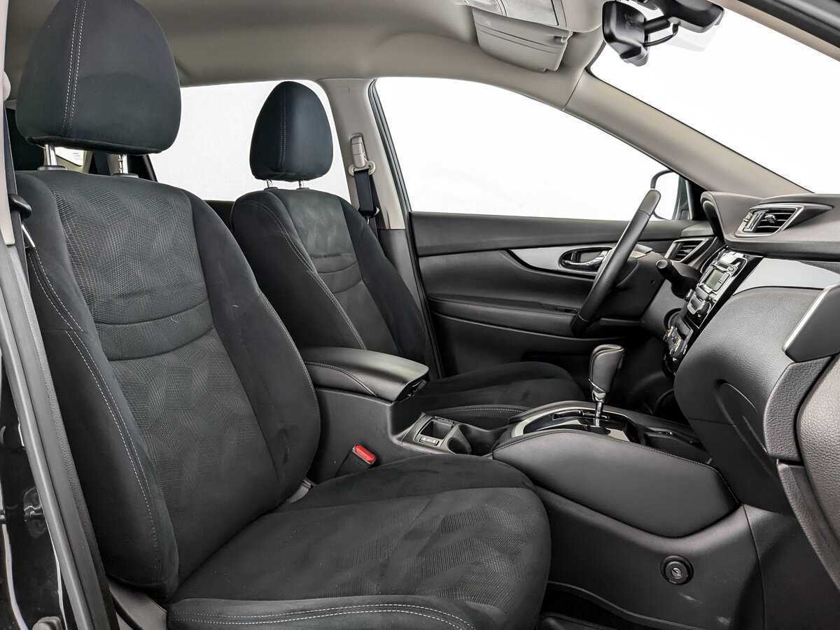 Б/У Ниссан Икс-Трейл 2017 года. Фото: #21