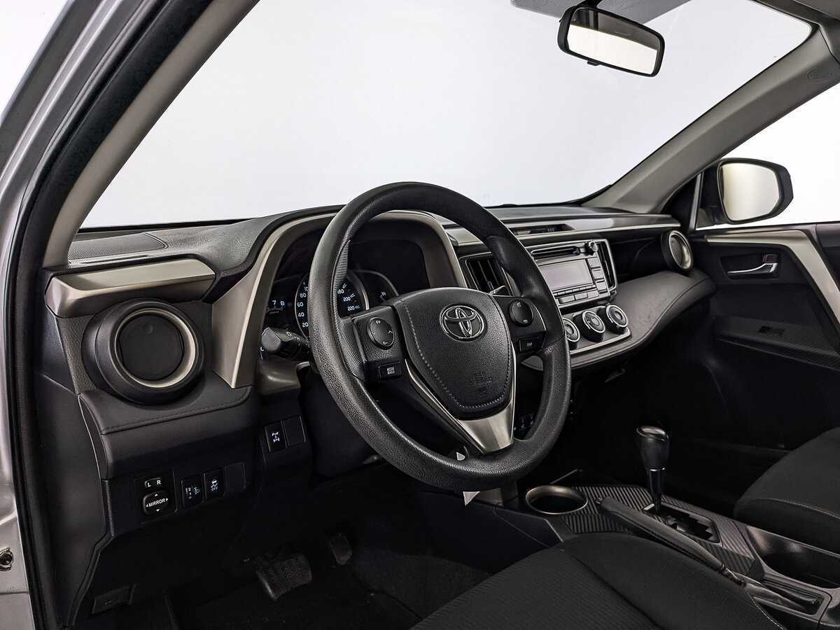 Б/У Тойота Рав4 2013 года. Фото: #14