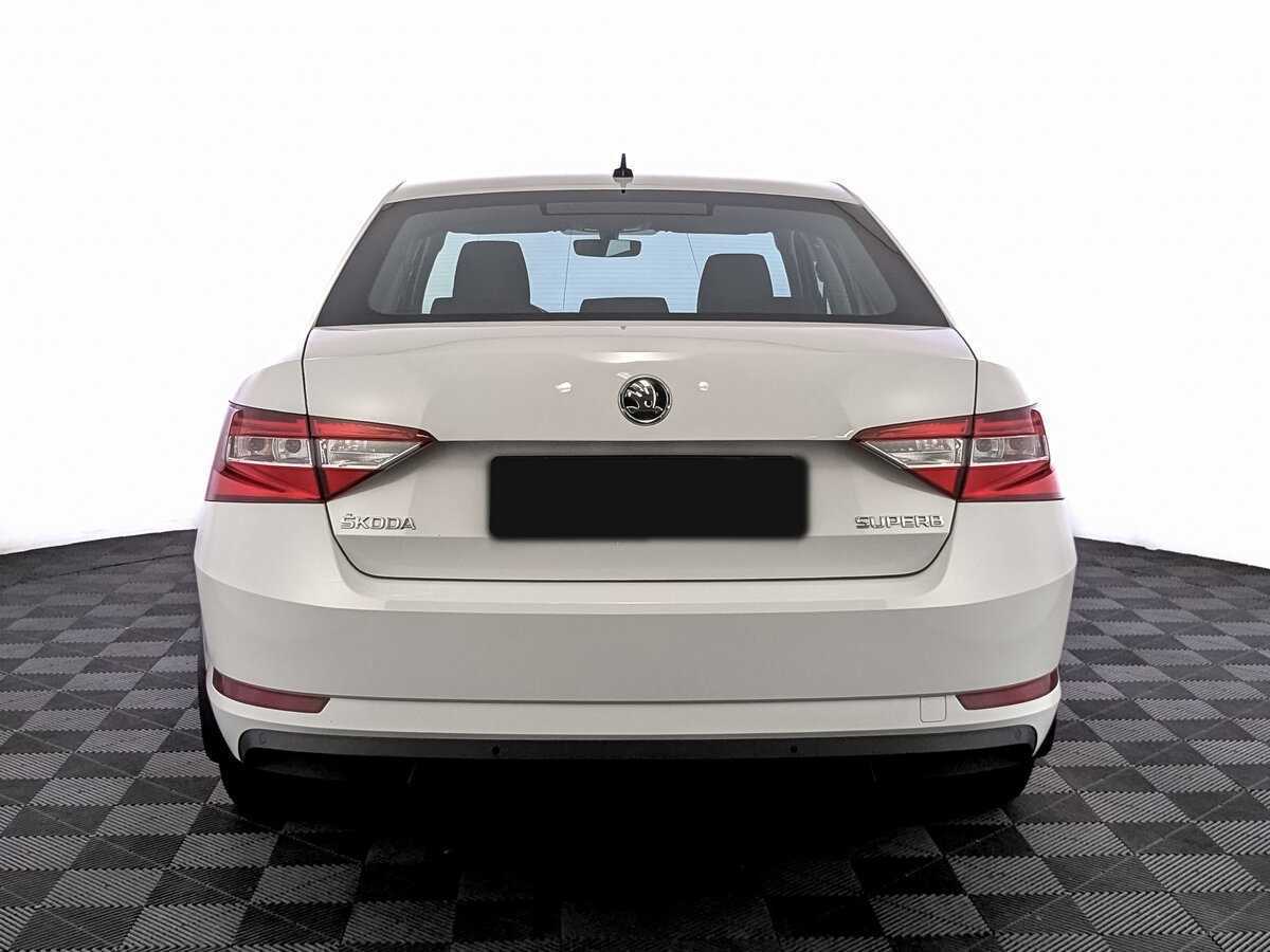 Б/У Шкода Суперб 2018 года. Фото: #5