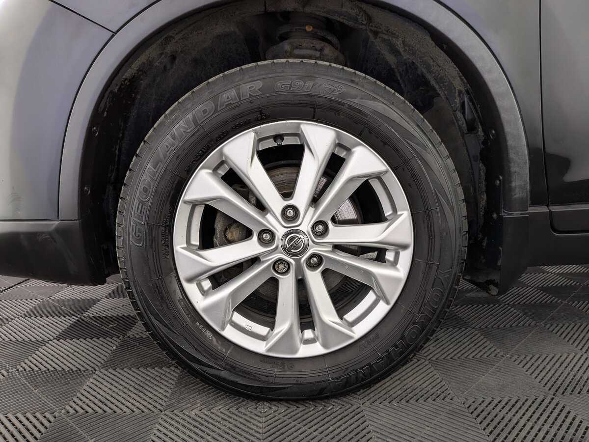 Б/У Ниссан Икс-Трейл 2015 года. Фото: #10