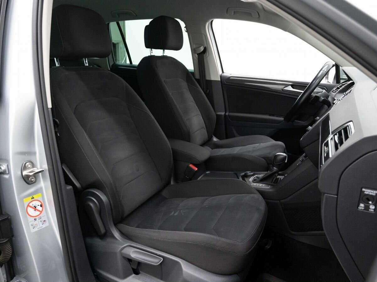 Б/У Фольксваген Тигуан 2017 года. Фото: #12