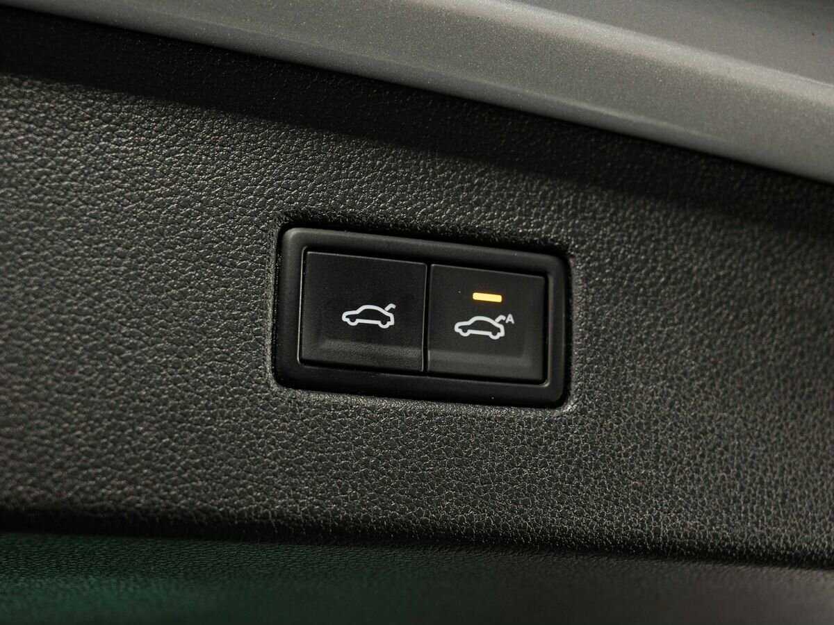 Б/У Фольксваген Тигуан 2017 года. Фото: #25