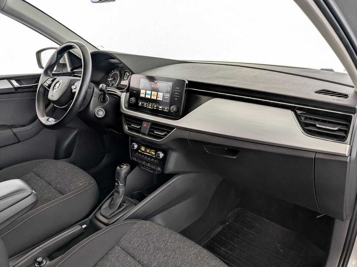 Б/У Шкода Рапид 2021 года. Фото: #10