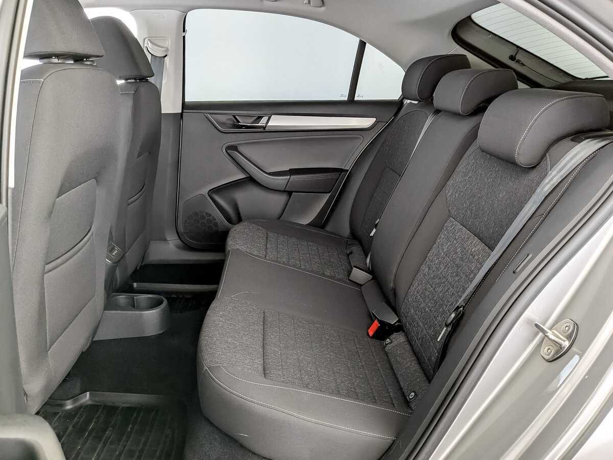 Б/У Шкода Рапид 2021 года. Фото: #11