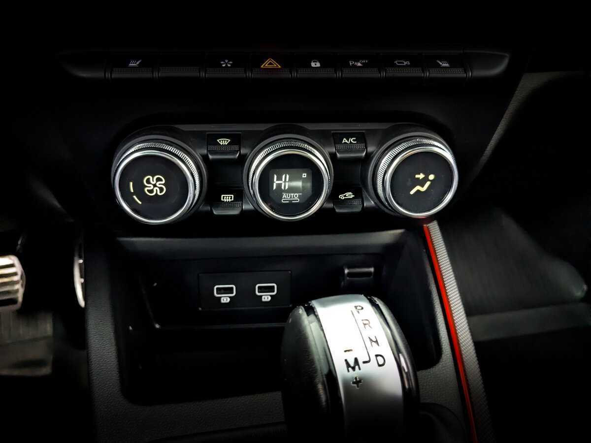 Б/У Рено Аркана 2021 года. Фото: #24