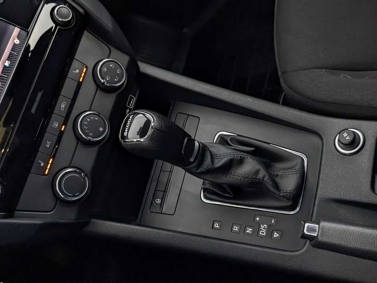 Б/У Шкода Октавия 2019 года. Фото: #26