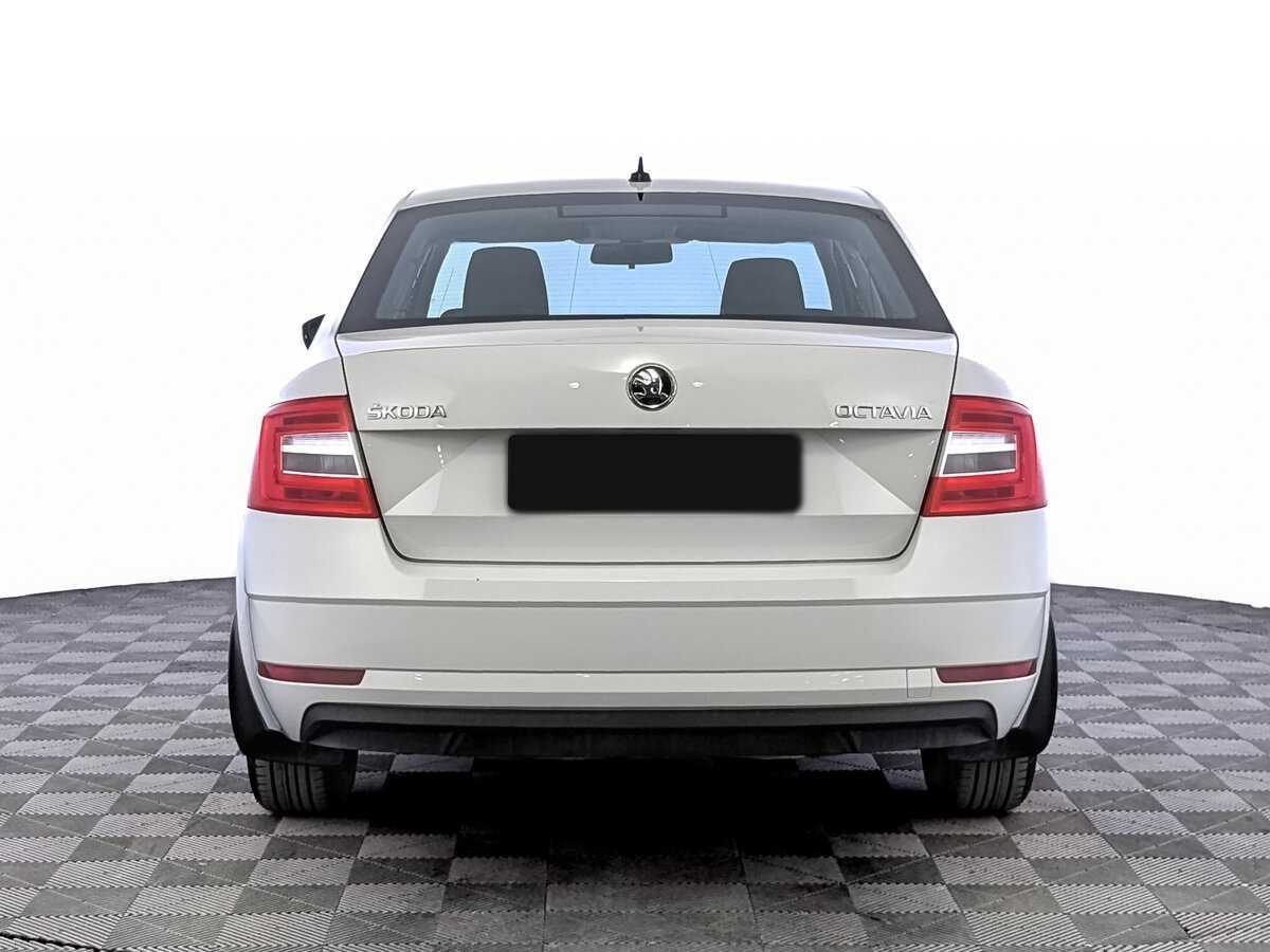Б/У Шкода Октавия 2019 года. Фото: #5