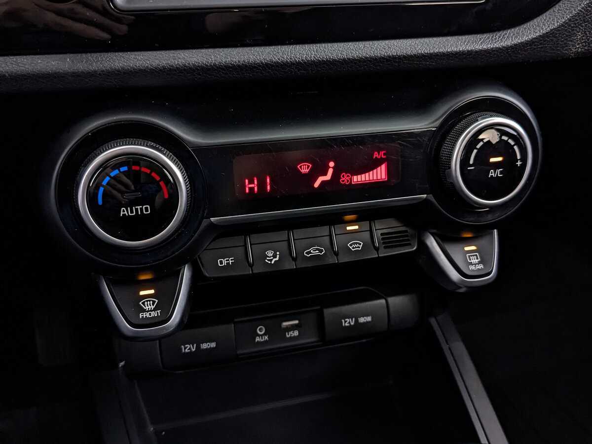 Б/У Киа Рио 2018 года. Фото: #18