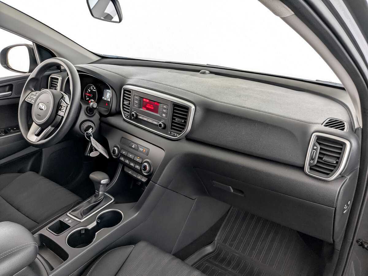 Б/У Киа Спортейдж 2019 года. Фото: #10