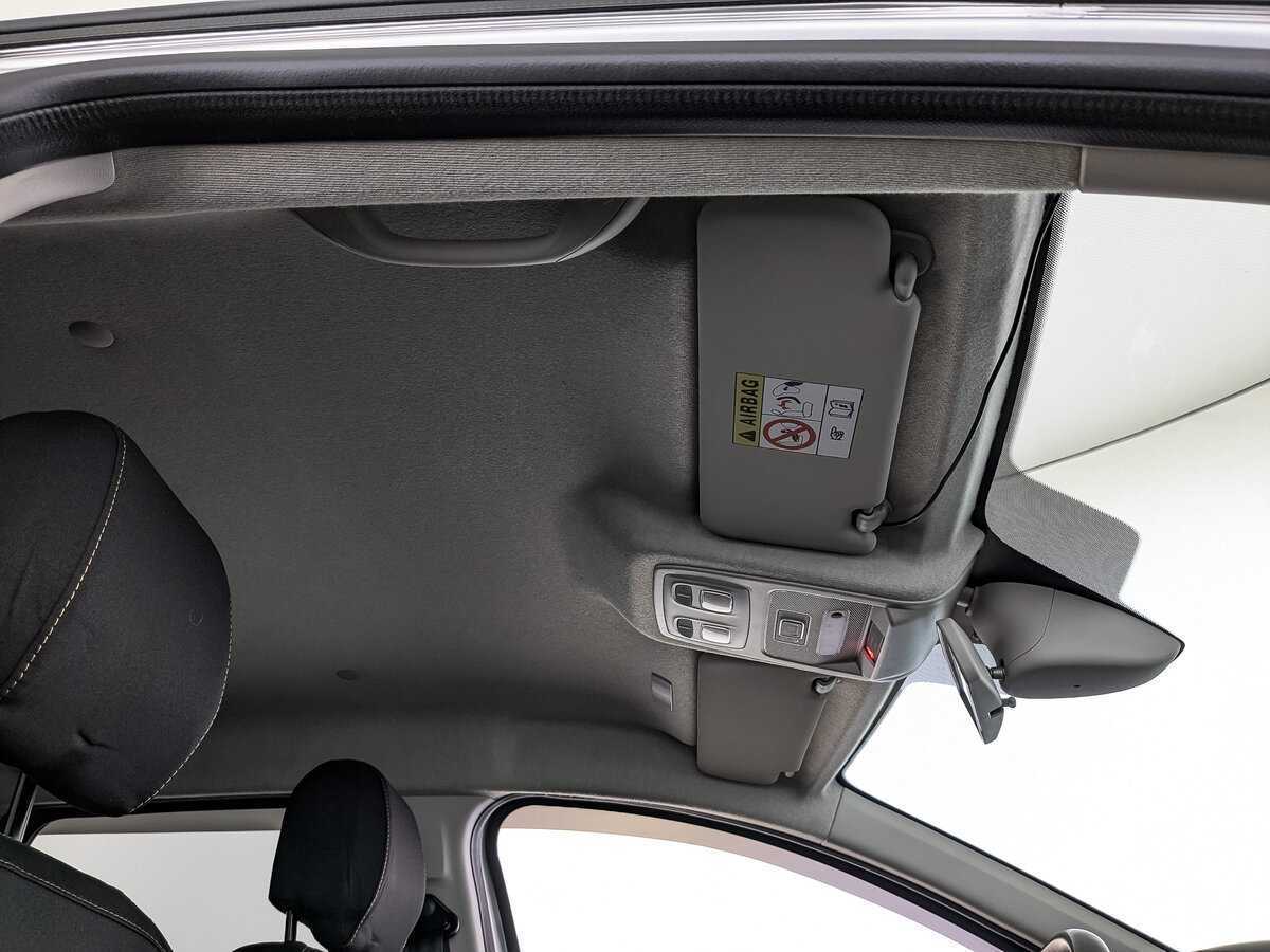 Б/У Рено Дастер 2021 года. Фото: #19