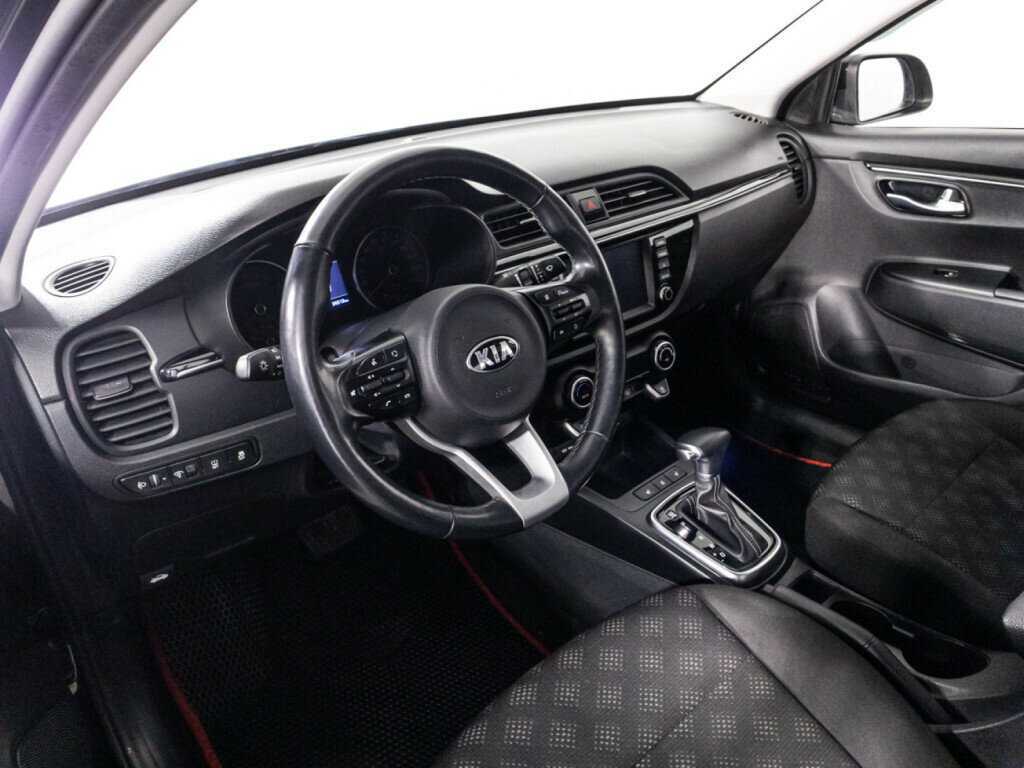 Б/У Киа Рио 2018 года. Фото: #10