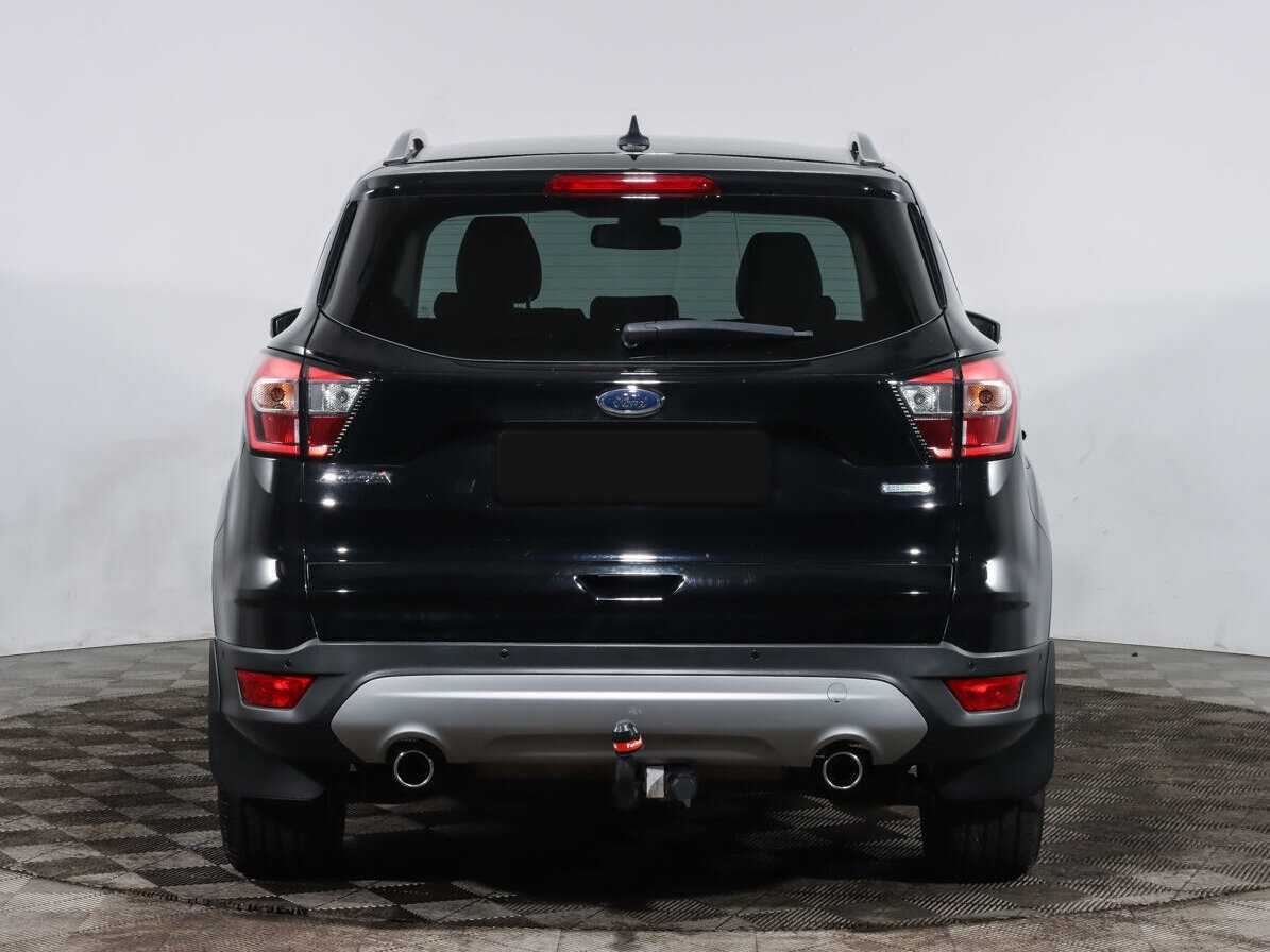 Б/У Форд Куга 2017 года. Фото: #4