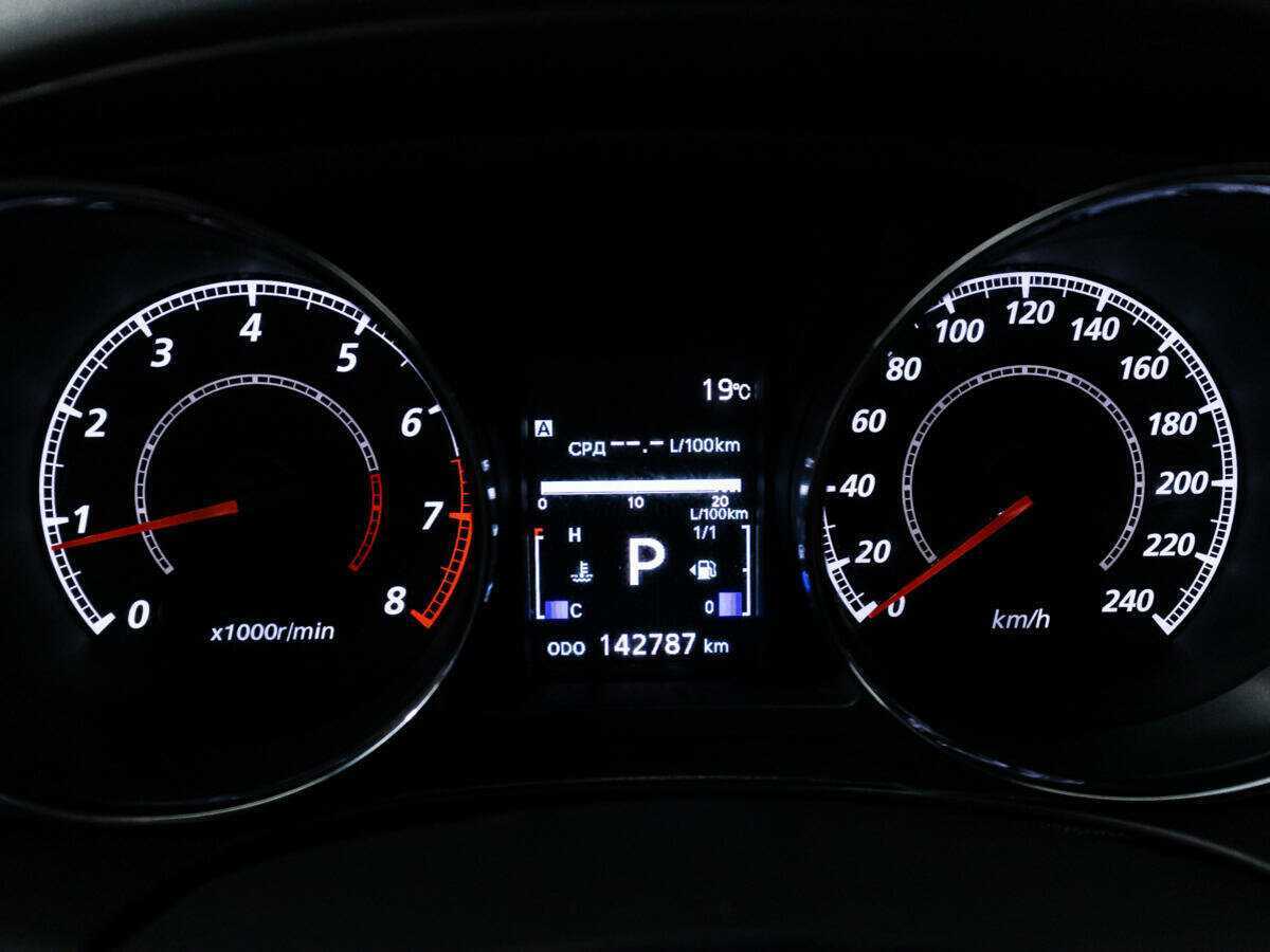 Б/У Митсубиши АС-Икс 2012 года. Фото: #11