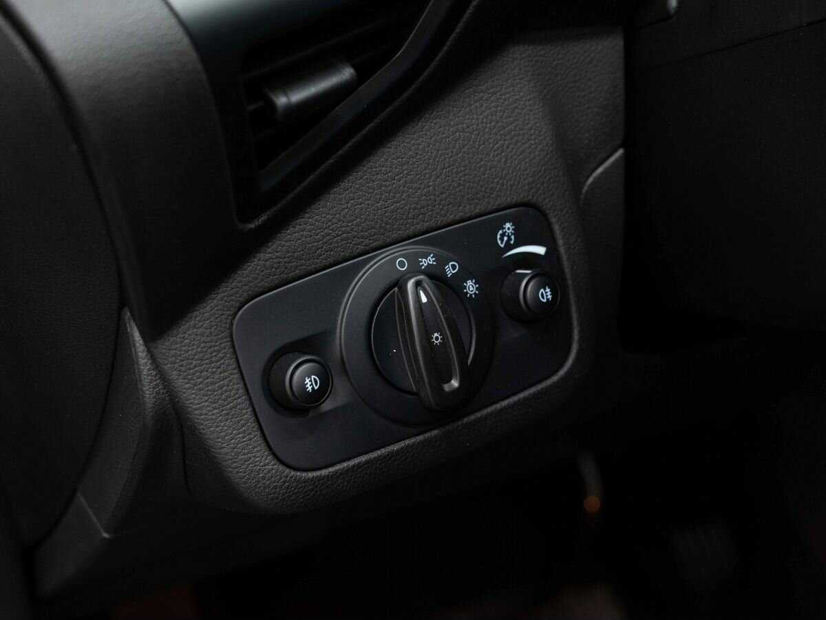 Б/У Форд Куга 2016 года. Фото: #19