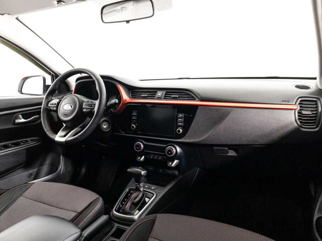 Б/У Киа Рио 2021 года. Фото: #9