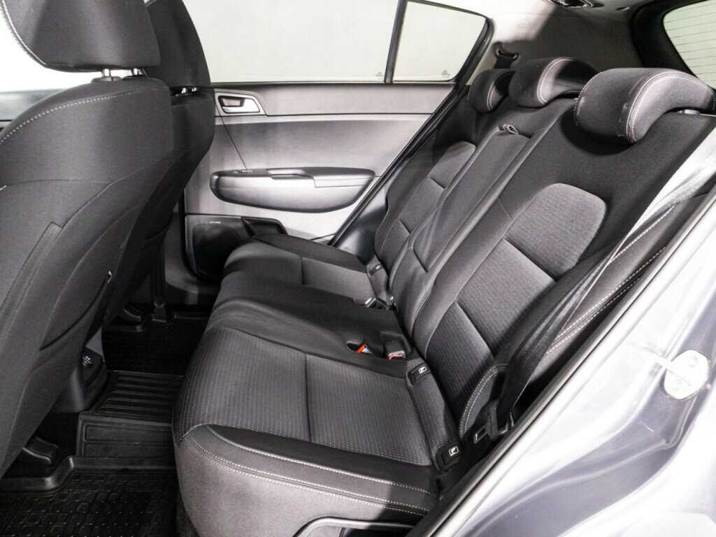 Б/У Киа Спортейдж 2018 года. Фото: #9